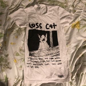 [$7] 🖤 R. Land Loss Cat Atlanta Tee Shirt